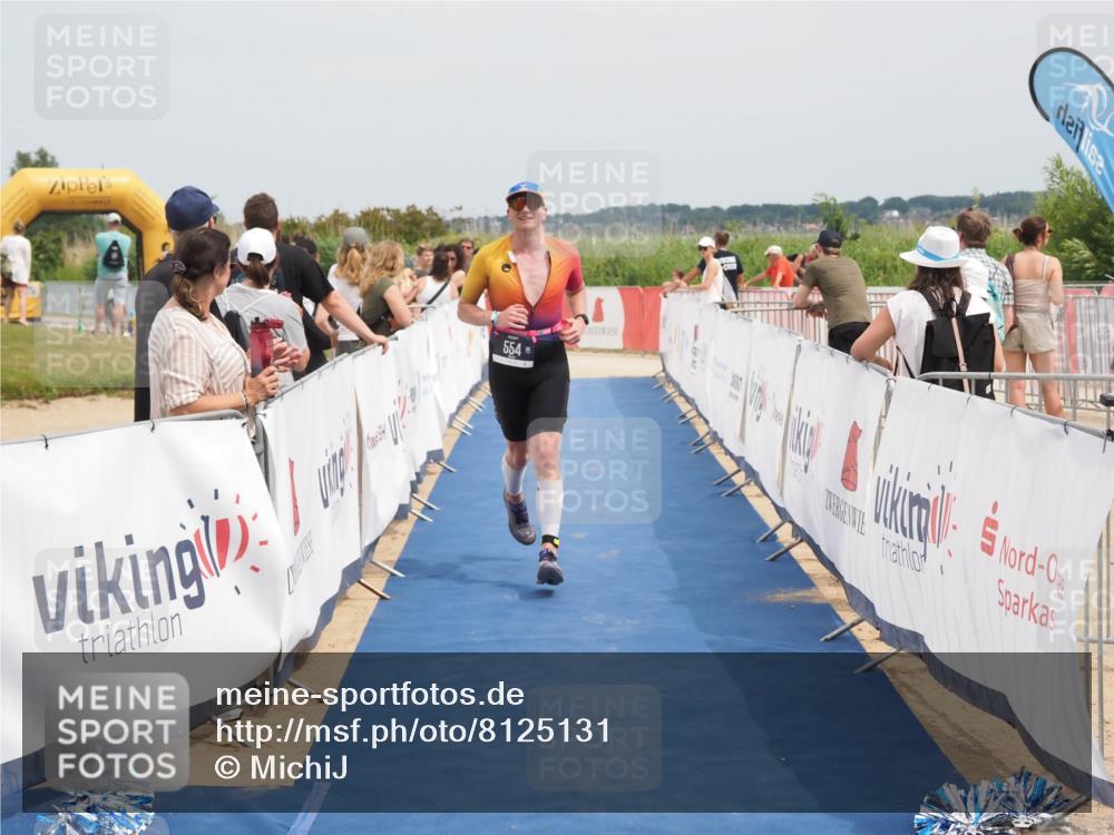 22.06.2025 - Viking Triathlon MichiJ http://msf.ph/oto/8125131 22.06.2025 15:15:46 Ziel 554 meine-sportfotos.de