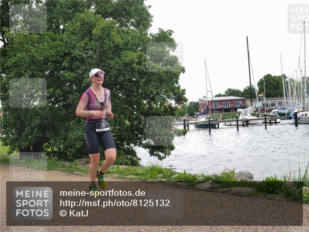 22.06.2025 - Viking Triathlon KatJ http://msf.ph/oto/8125132 22.06.2025 15:27:00 Laufen 202 meine-sportfotos.de