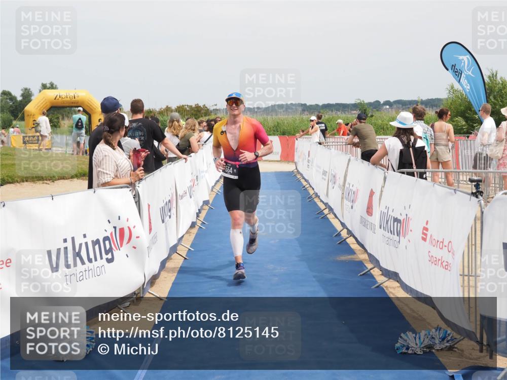 22.06.2025 - Viking Triathlon MichiJ http://msf.ph/oto/8125145 22.06.2025 15:15:46 Ziel 554 meine-sportfotos.de