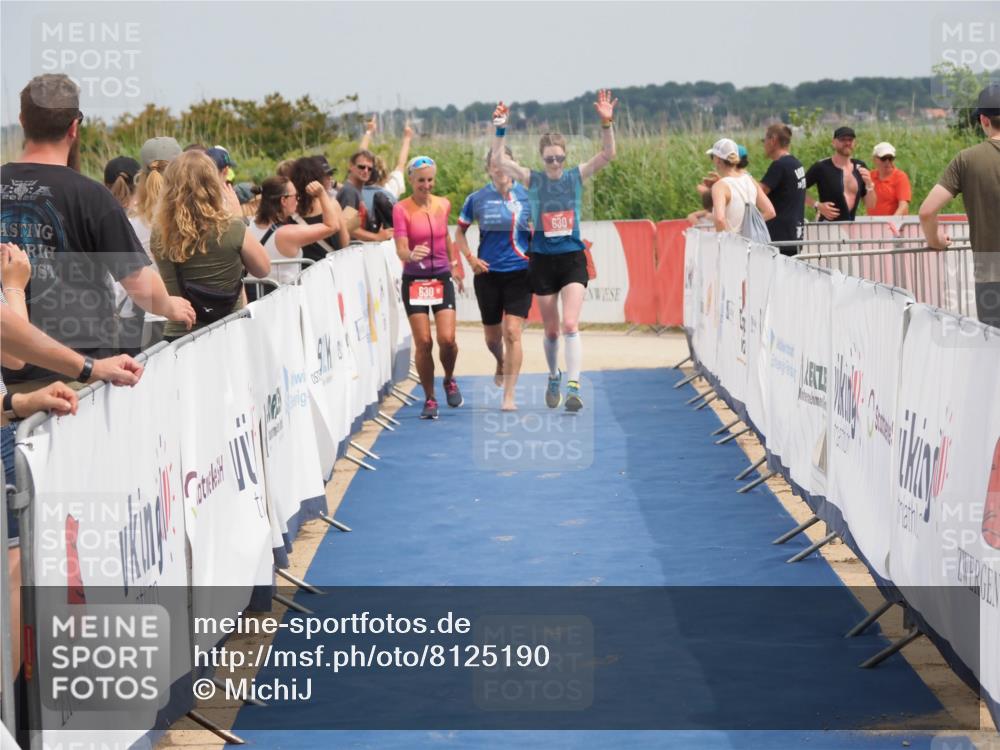 22.06.2025 - Viking Triathlon MichiJ http://msf.ph/oto/8125190 22.06.2025 15:16:16 Ziel 630 meine-sportfotos.de