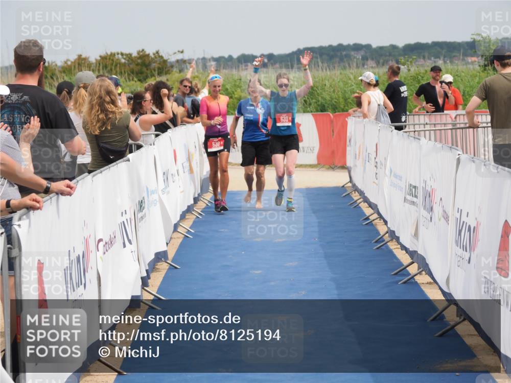 22.06.2025 - Viking Triathlon MichiJ http://msf.ph/oto/8125194 22.06.2025 15:16:16 Ziel 630 meine-sportfotos.de
