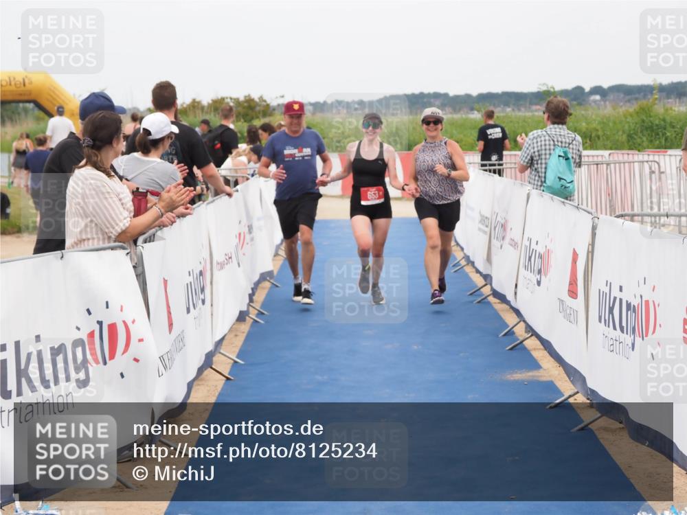 22.06.2025 - Viking Triathlon MichiJ http://msf.ph/oto/8125234 22.06.2025 15:20:07 Ziel 653 meine-sportfotos.de