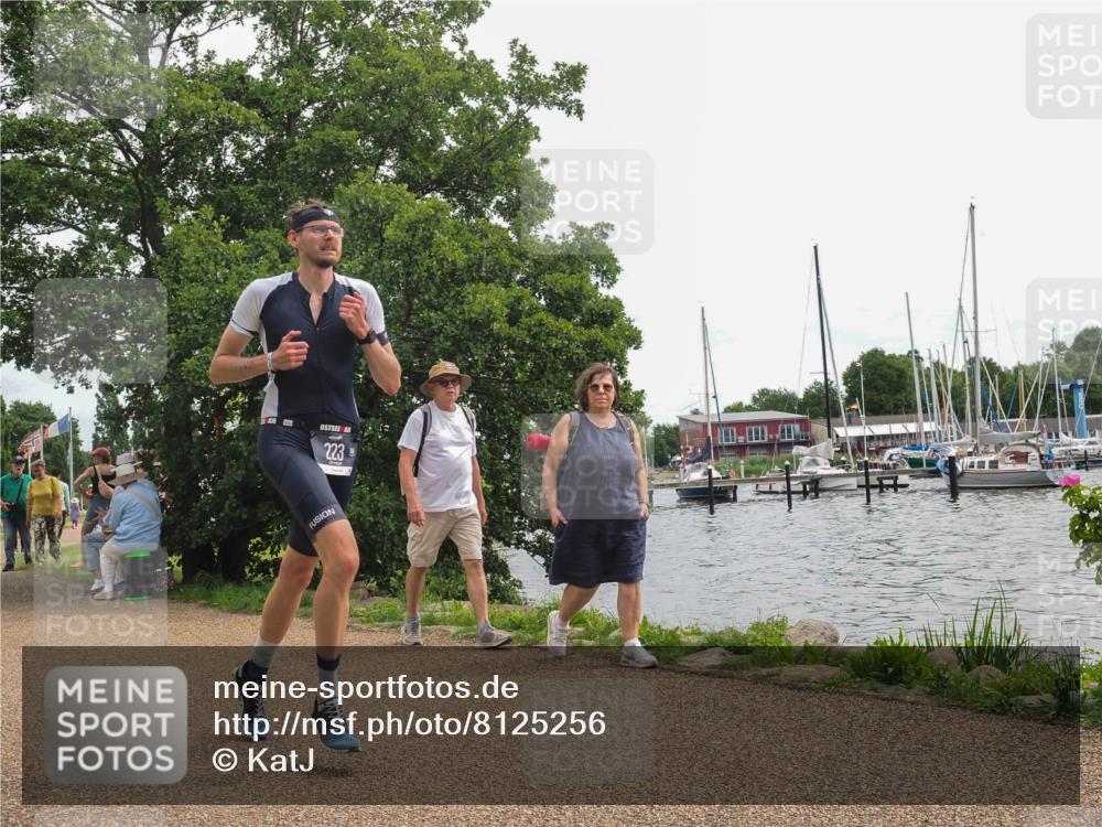 22.06.2025 - Viking Triathlon KatJ http://msf.ph/oto/8125256 22.06.2025 13:43:31 Laufen 223, 343 meine-sportfotos.de