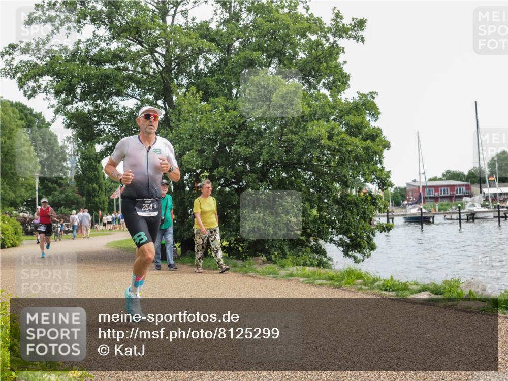 22.06.2025 - Viking Triathlon KatJ http://msf.ph/oto/8125299 22.06.2025 13:43:41 Laufen 254, 336 meine-sportfotos.de