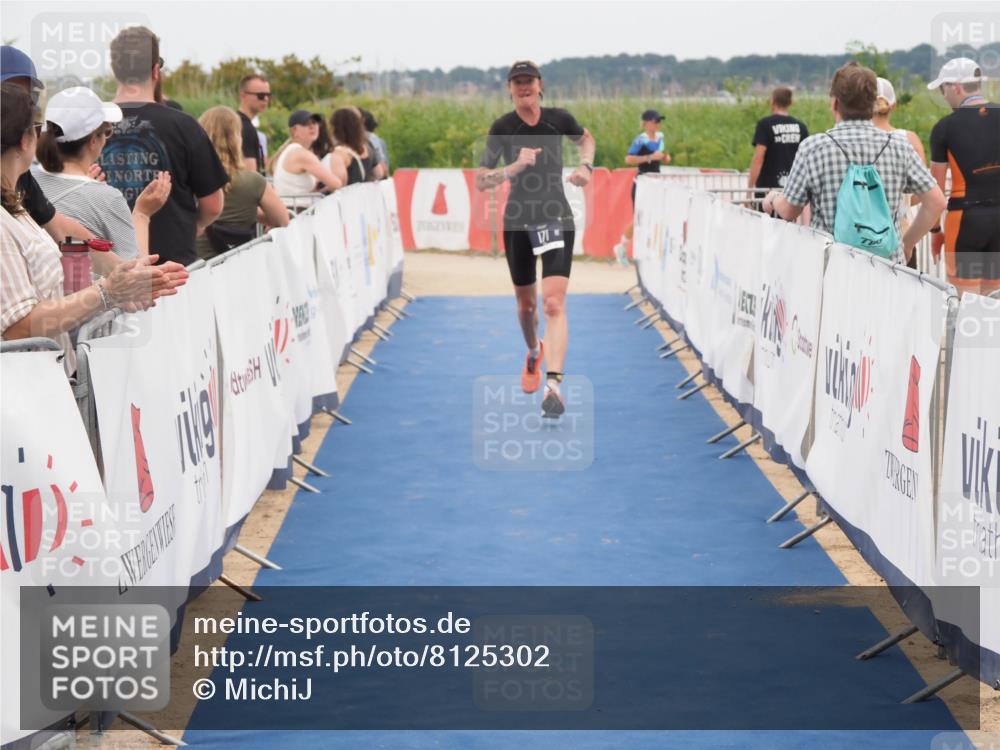 22.06.2025 - Viking Triathlon MichiJ http://msf.ph/oto/8125302 22.06.2025 15:20:26 Ziel 171 meine-sportfotos.de