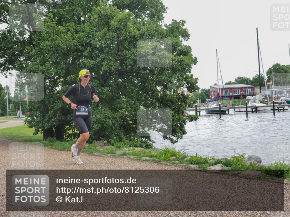 22.06.2025 - Viking Triathlon KatJ http://msf.ph/oto/8125306 22.06.2025 15:27:21 Laufen 37, 102 meine-sportfotos.de