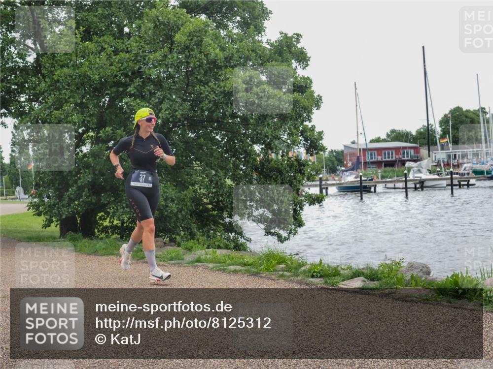 22.06.2025 - Viking Triathlon KatJ http://msf.ph/oto/8125312 22.06.2025 15:27:21 Laufen 37, 102 meine-sportfotos.de