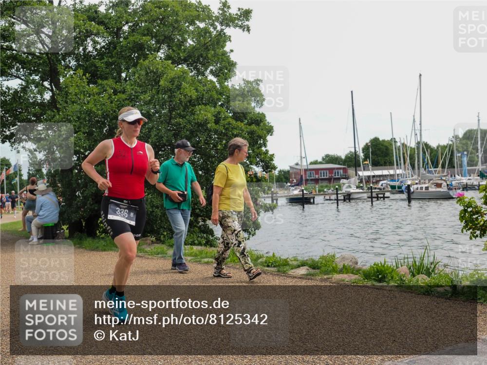 22.06.2025 - Viking Triathlon KatJ http://msf.ph/oto/8125342 22.06.2025 13:43:45 Laufen 336 meine-sportfotos.de
