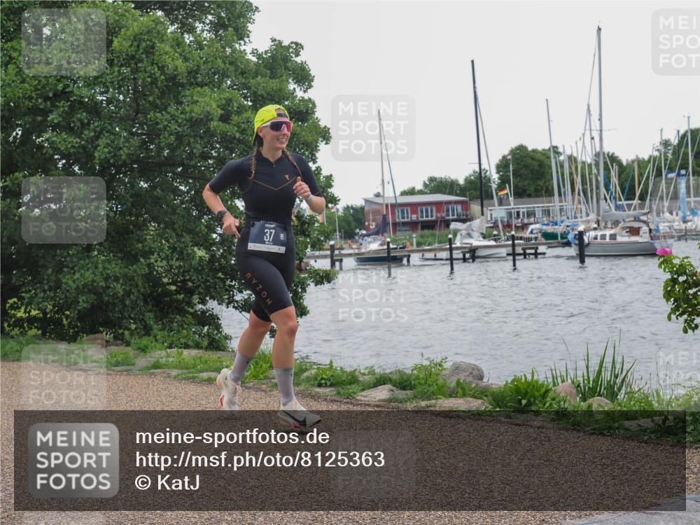22.06.2025 - Viking Triathlon KatJ http://msf.ph/oto/8125363 22.06.2025 15:27:22 Laufen 37, 102 meine-sportfotos.de