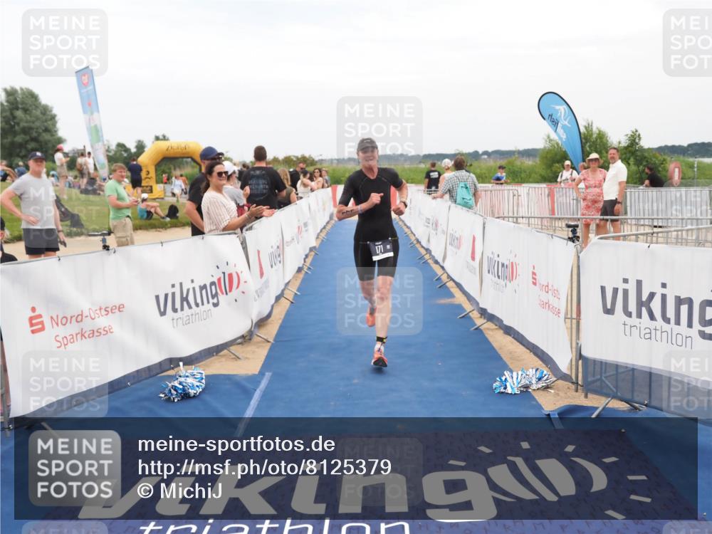 22.06.2025 - Viking Triathlon MichiJ http://msf.ph/oto/8125379 22.06.2025 15:20:28 Ziel 171 meine-sportfotos.de