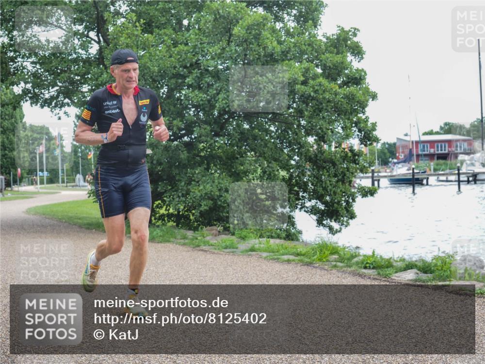 22.06.2025 - Viking Triathlon KatJ http://msf.ph/oto/8125402 22.06.2025 15:27:24 Laufen 37, 102 meine-sportfotos.de