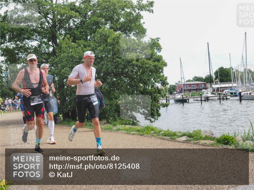 22.06.2025 - Viking Triathlon KatJ http://msf.ph/oto/8125408 22.06.2025 13:43:56 Laufen 40, 135, 261, 327, 434, 448 meine-sportfotos.de