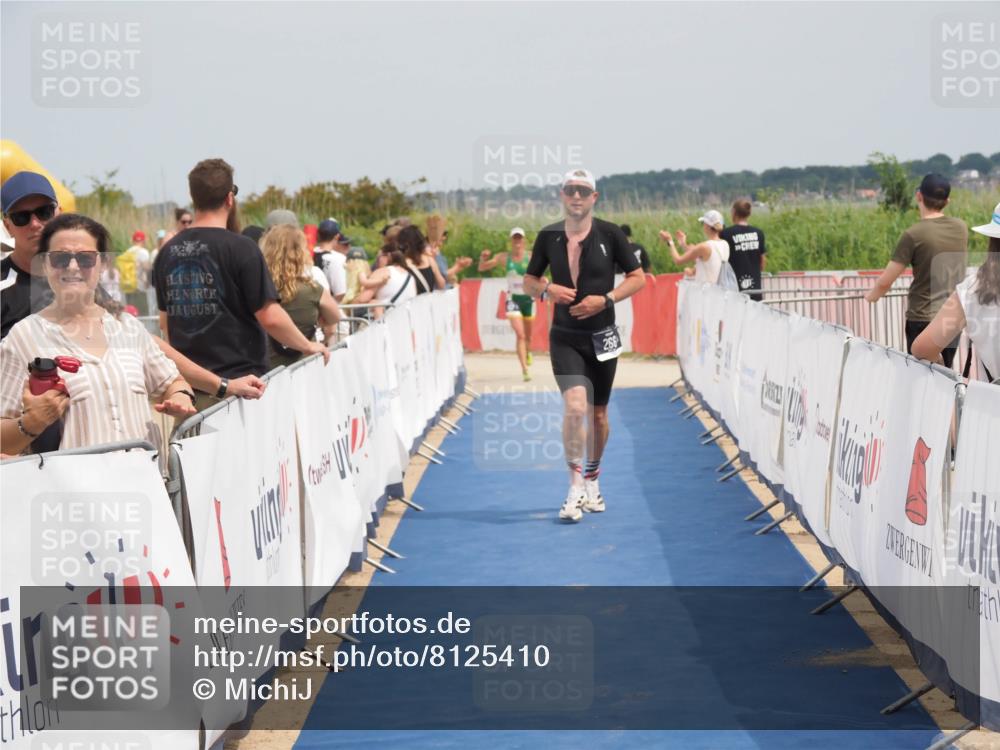 22.06.2025 - Viking Triathlon MichiJ http://msf.ph/oto/8125410 22.06.2025 15:16:27 Ziel 266 meine-sportfotos.de