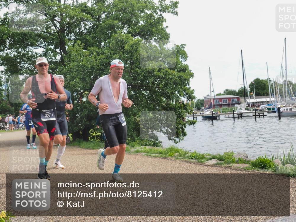 22.06.2025 - Viking Triathlon KatJ http://msf.ph/oto/8125412 22.06.2025 13:43:56 Laufen 40, 135, 261, 327, 434, 448 meine-sportfotos.de