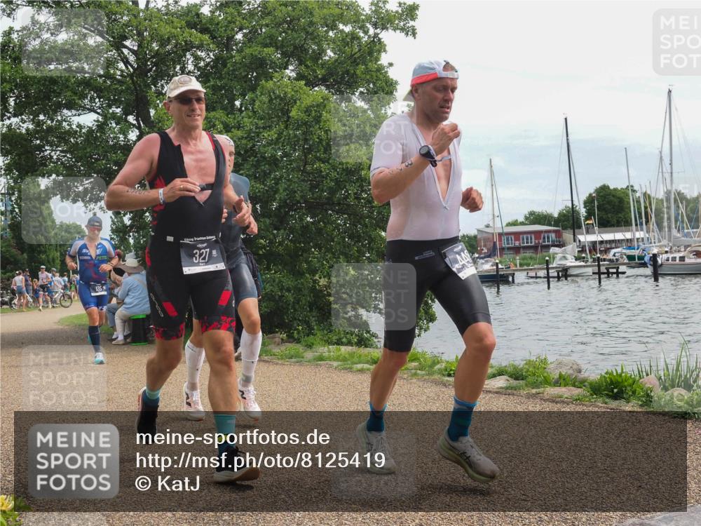 22.06.2025 - Viking Triathlon KatJ http://msf.ph/oto/8125419 22.06.2025 13:43:56 Laufen 40, 135, 261, 327, 434, 448 meine-sportfotos.de