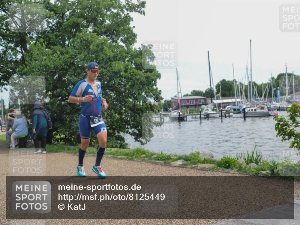 22.06.2025 - Viking Triathlon KatJ http://msf.ph/oto/8125449 22.06.2025 13:43:58 Laufen 40, 135, 261, 327, 448 meine-sportfotos.de