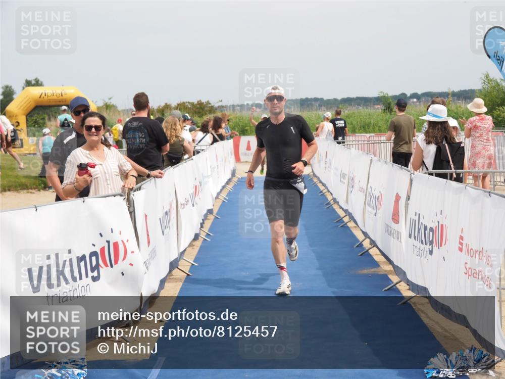 22.06.2025 - Viking Triathlon MichiJ http://msf.ph/oto/8125457 22.06.2025 15:16:29 Ziel 162, 266 meine-sportfotos.de