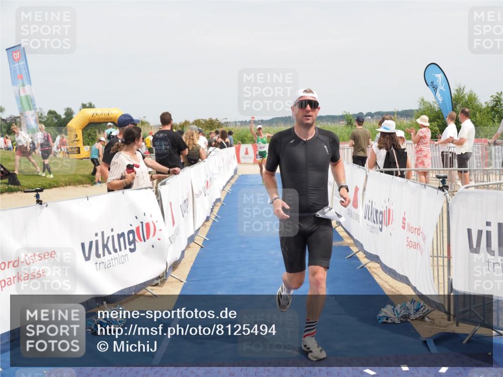22.06.2025 - Viking Triathlon MichiJ http://msf.ph/oto/8125494 22.06.2025 15:16:30 Ziel 162, 266 meine-sportfotos.de