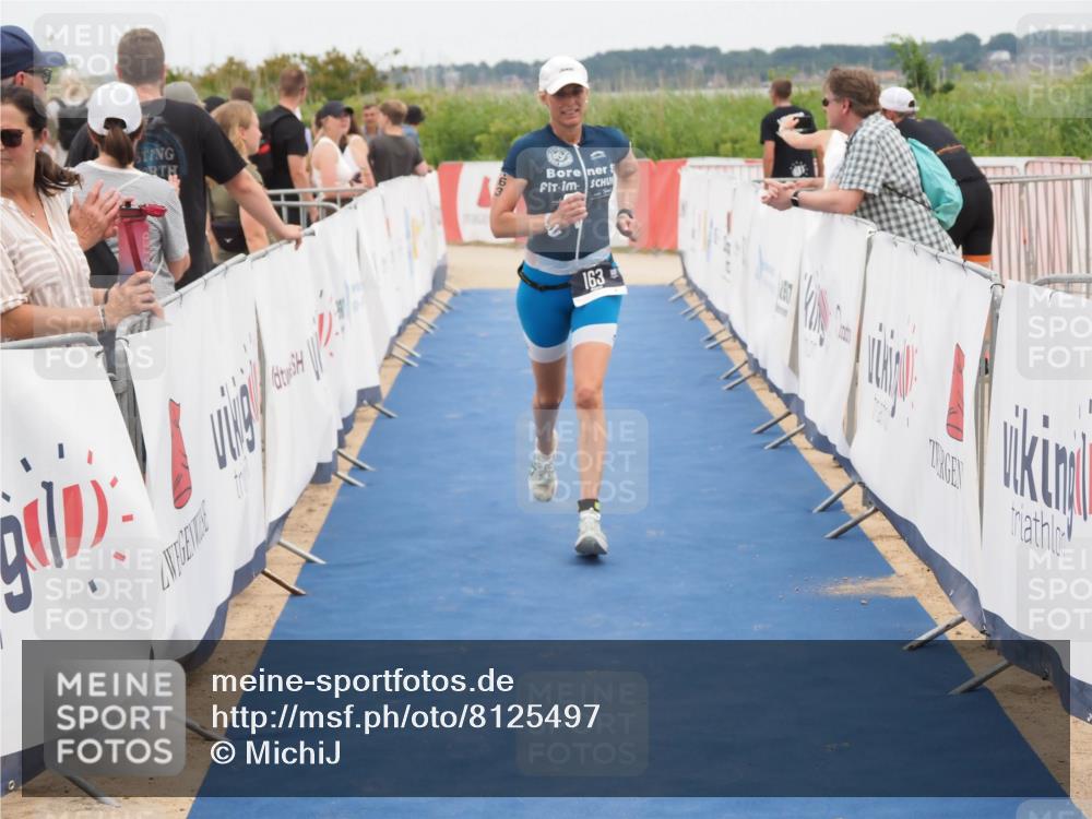22.06.2025 - Viking Triathlon MichiJ http://msf.ph/oto/8125497 22.06.2025 15:20:49 Ziel 163 meine-sportfotos.de