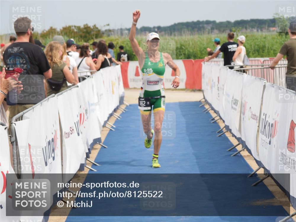 22.06.2025 - Viking Triathlon MichiJ http://msf.ph/oto/8125522 22.06.2025 15:16:32 Ziel 162, 266 meine-sportfotos.de
