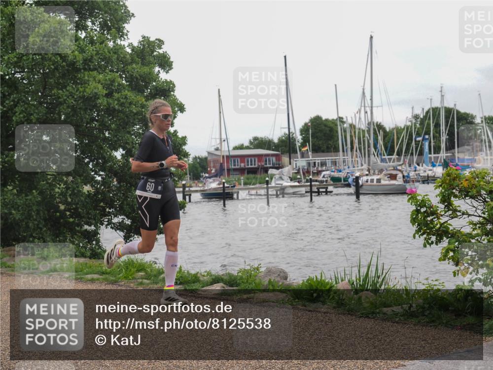 22.06.2025 - Viking Triathlon KatJ http://msf.ph/oto/8125538 22.06.2025 15:27:39 Laufen 60 meine-sportfotos.de