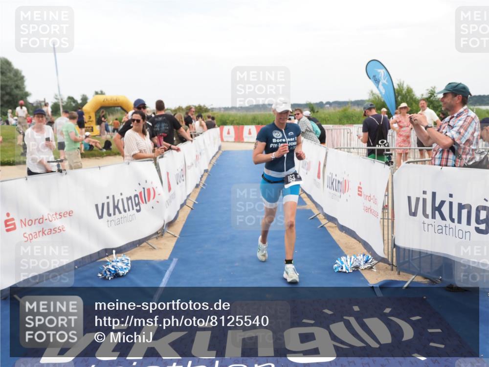 22.06.2025 - Viking Triathlon MichiJ http://msf.ph/oto/8125540 22.06.2025 15:20:50 Ziel 163 meine-sportfotos.de