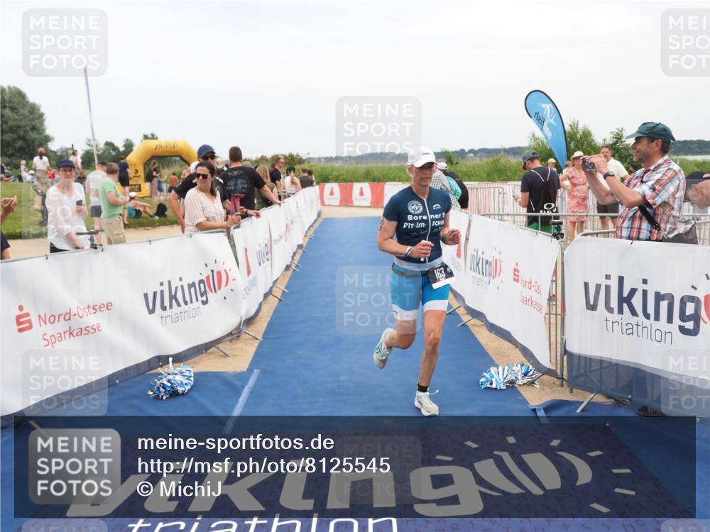 22.06.2025 - Viking Triathlon MichiJ http://msf.ph/oto/8125545 22.06.2025 15:20:50 Ziel 163 meine-sportfotos.de