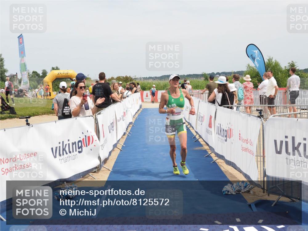 22.06.2025 - Viking Triathlon MichiJ http://msf.ph/oto/8125572 22.06.2025 15:16:34 Ziel 162, 266 meine-sportfotos.de