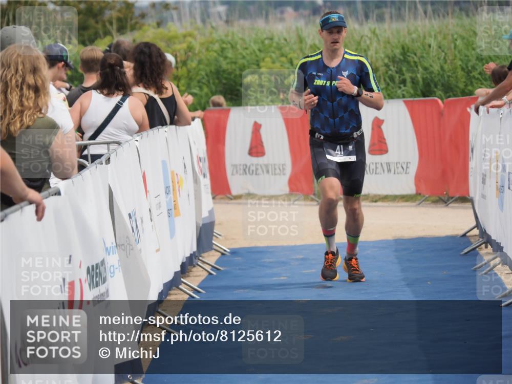 22.06.2025 - Viking Triathlon MichiJ http://msf.ph/oto/8125612 22.06.2025 15:16:45 Ziel 41 meine-sportfotos.de
