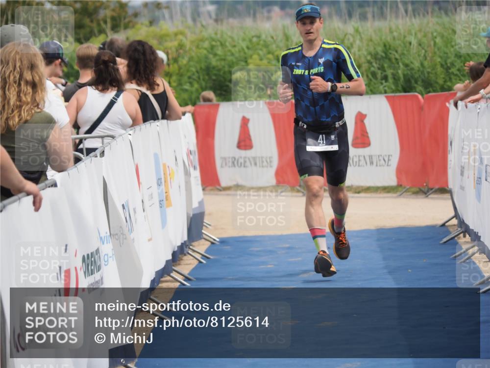 22.06.2025 - Viking Triathlon MichiJ http://msf.ph/oto/8125614 22.06.2025 15:16:45 Ziel 41 meine-sportfotos.de