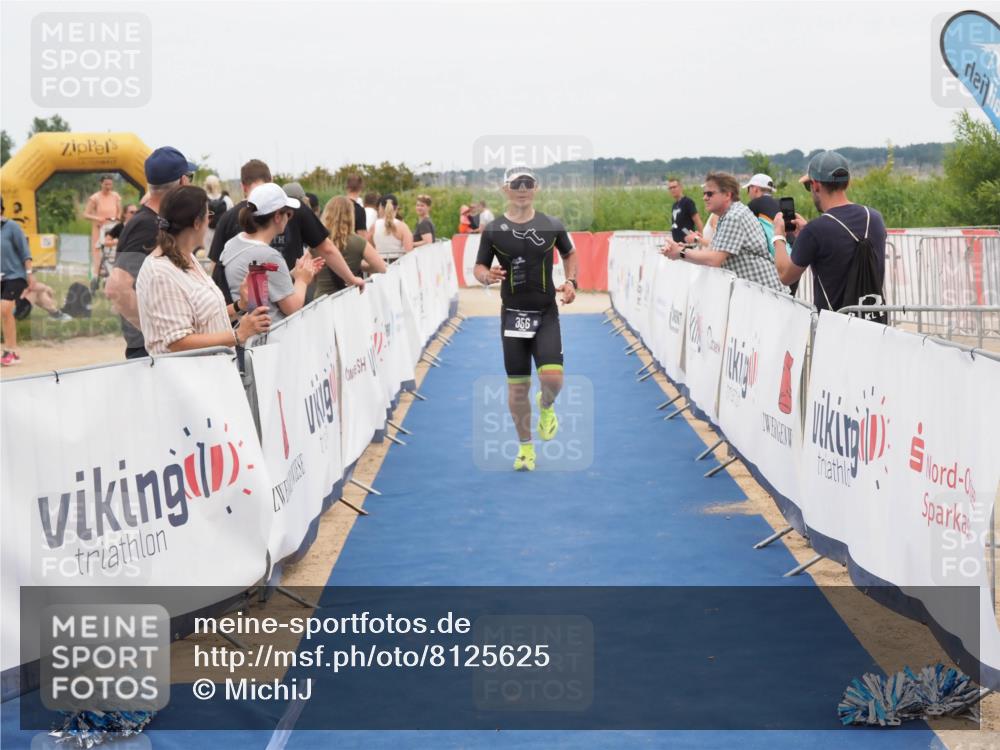 22.06.2025 - Viking Triathlon MichiJ http://msf.ph/oto/8125625 22.06.2025 15:21:00 Ziel 356 meine-sportfotos.de