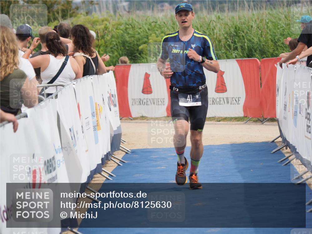 22.06.2025 - Viking Triathlon MichiJ http://msf.ph/oto/8125630 22.06.2025 15:16:46 Ziel 41 meine-sportfotos.de
