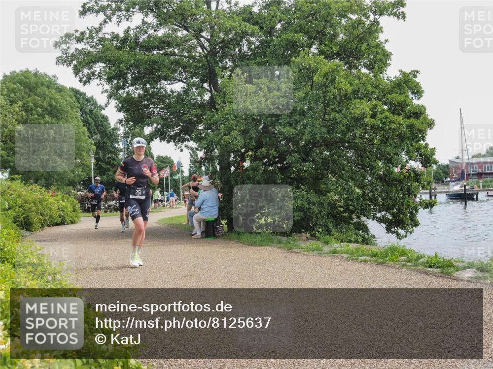 22.06.2025 - Viking Triathlon KatJ http://msf.ph/oto/8125637 22.06.2025 13:44:37 Laufen 251, 323 meine-sportfotos.de