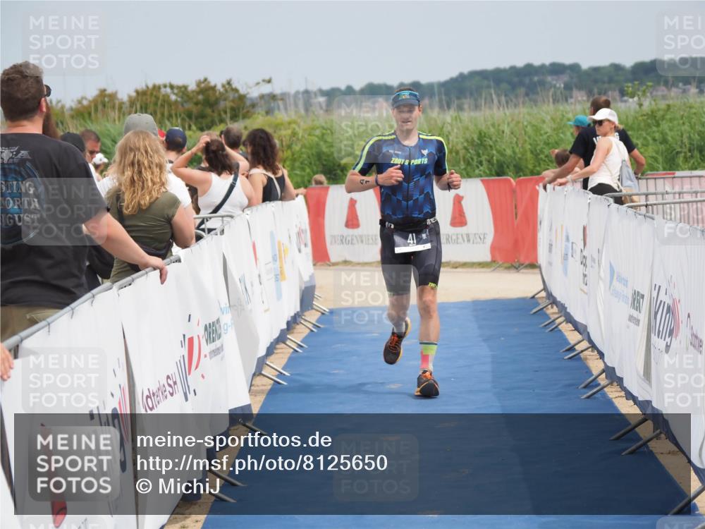 22.06.2025 - Viking Triathlon MichiJ http://msf.ph/oto/8125650 22.06.2025 15:16:46 Ziel 41 meine-sportfotos.de