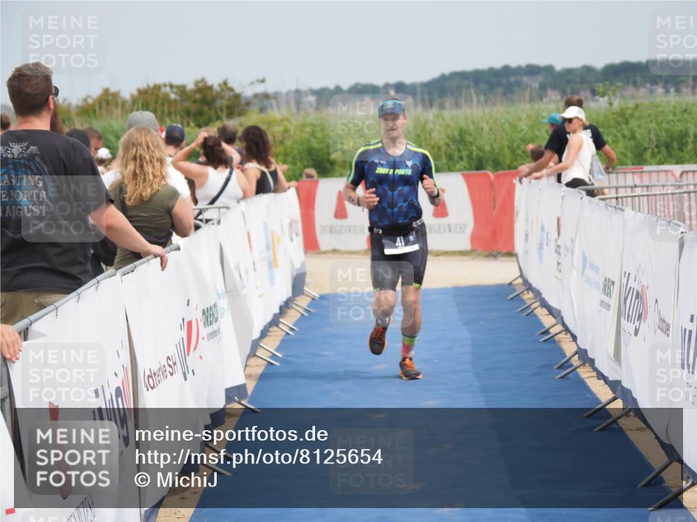 22.06.2025 - Viking Triathlon MichiJ http://msf.ph/oto/8125654 22.06.2025 15:16:46 Ziel 41 meine-sportfotos.de