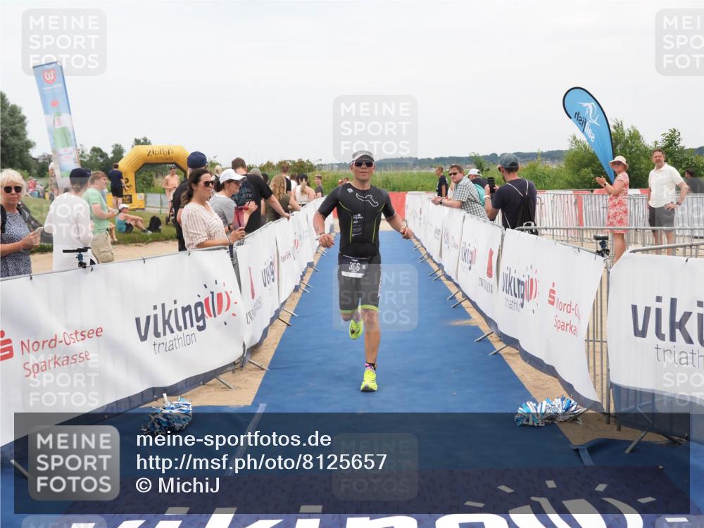 22.06.2025 - Viking Triathlon MichiJ http://msf.ph/oto/8125657 22.06.2025 15:21:01 Ziel 356 meine-sportfotos.de