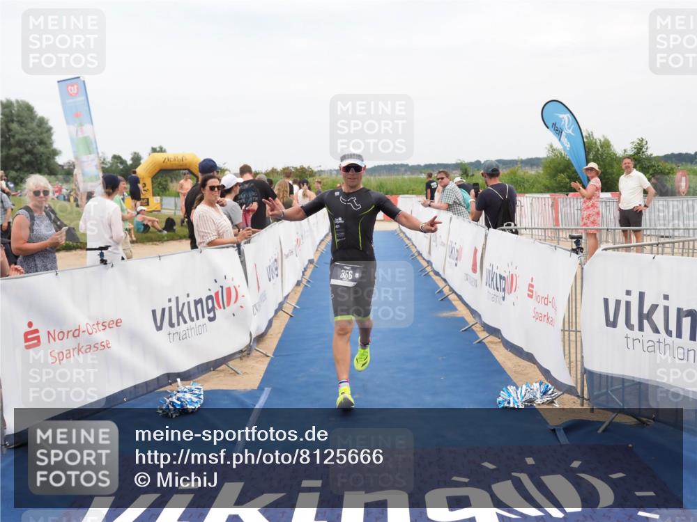 22.06.2025 - Viking Triathlon MichiJ http://msf.ph/oto/8125666 22.06.2025 15:21:01 Ziel 356 meine-sportfotos.de