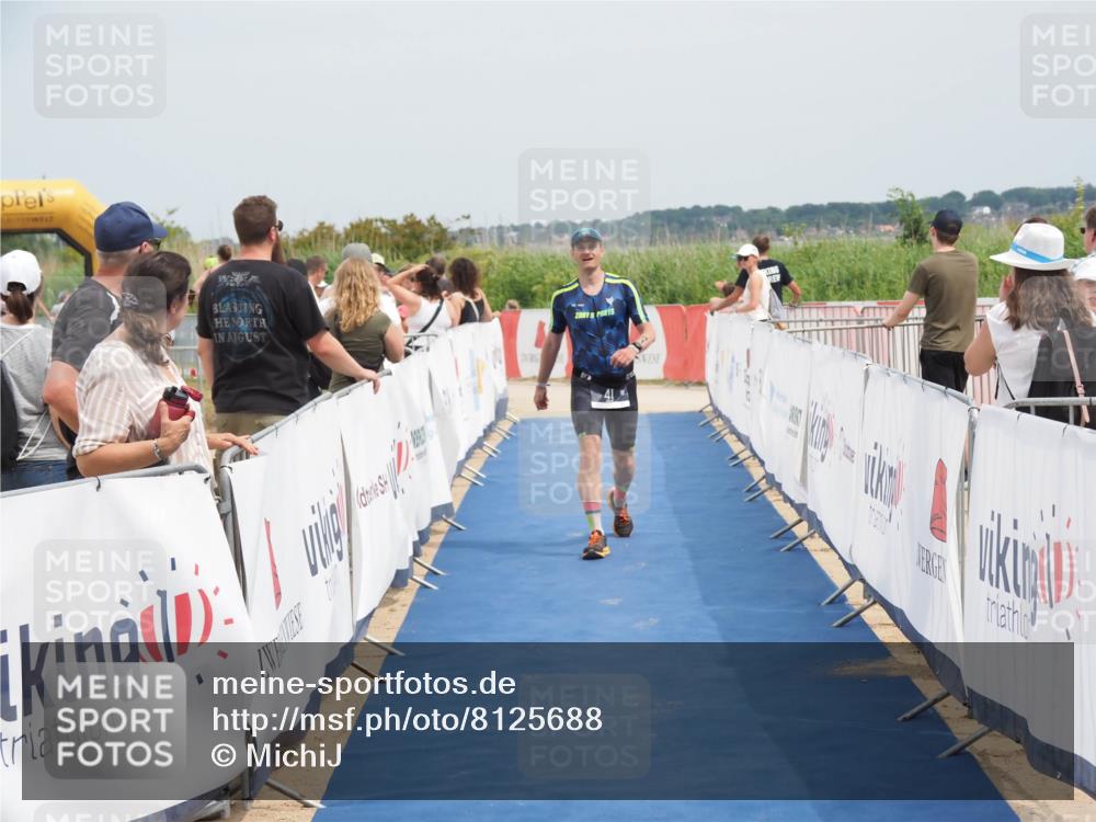 22.06.2025 - Viking Triathlon MichiJ http://msf.ph/oto/8125688 22.06.2025 15:16:48 Ziel 41 meine-sportfotos.de