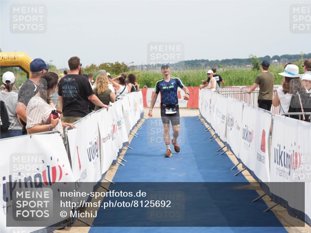 22.06.2025 - Viking Triathlon MichiJ http://msf.ph/oto/8125692 22.06.2025 15:16:48 Ziel 41 meine-sportfotos.de