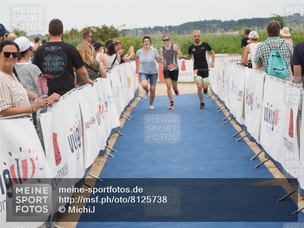 22.06.2025 - Viking Triathlon MichiJ http://msf.ph/oto/8125738 22.06.2025 15:21:32 Ziel 606 meine-sportfotos.de