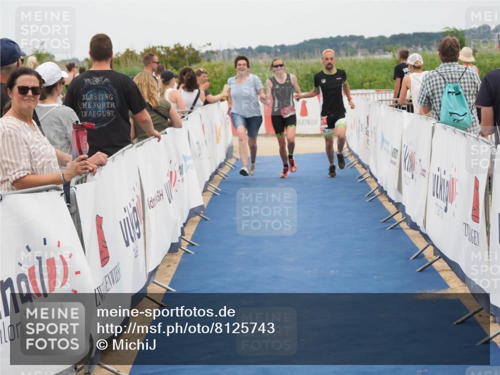 22.06.2025 - Viking Triathlon MichiJ http://msf.ph/oto/8125743 22.06.2025 15:21:32 Ziel 606 meine-sportfotos.de