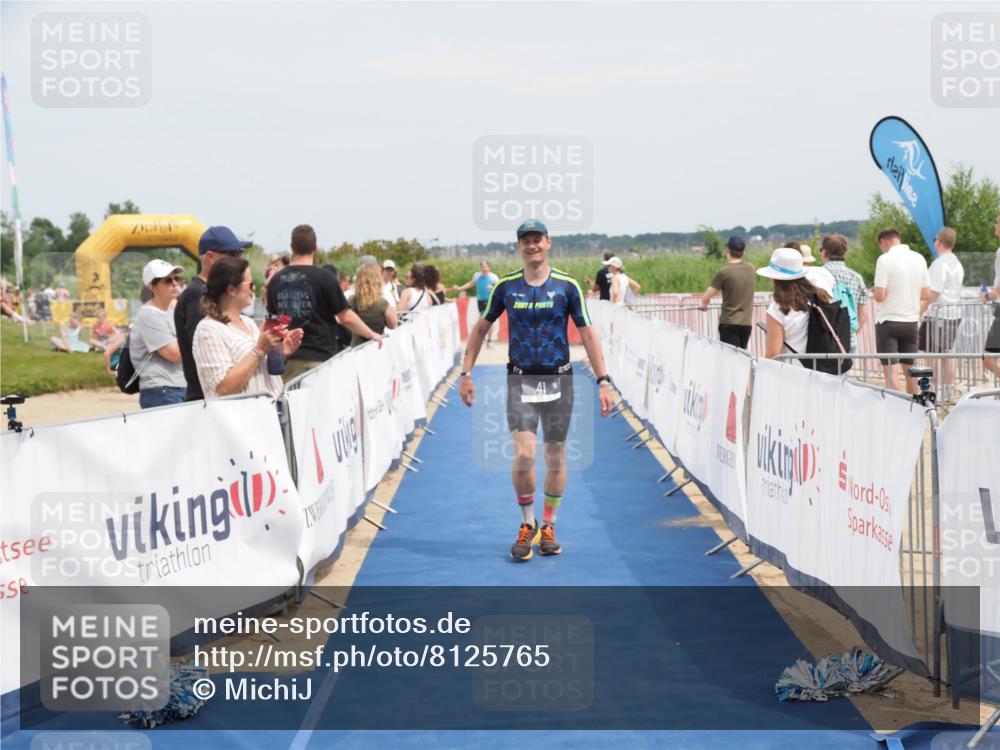 22.06.2025 - Viking Triathlon MichiJ http://msf.ph/oto/8125765 22.06.2025 15:16:50 Ziel 41 meine-sportfotos.de