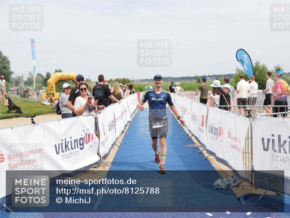 22.06.2025 - Viking Triathlon MichiJ http://msf.ph/oto/8125788 22.06.2025 15:16:51 Ziel 41, 390 meine-sportfotos.de