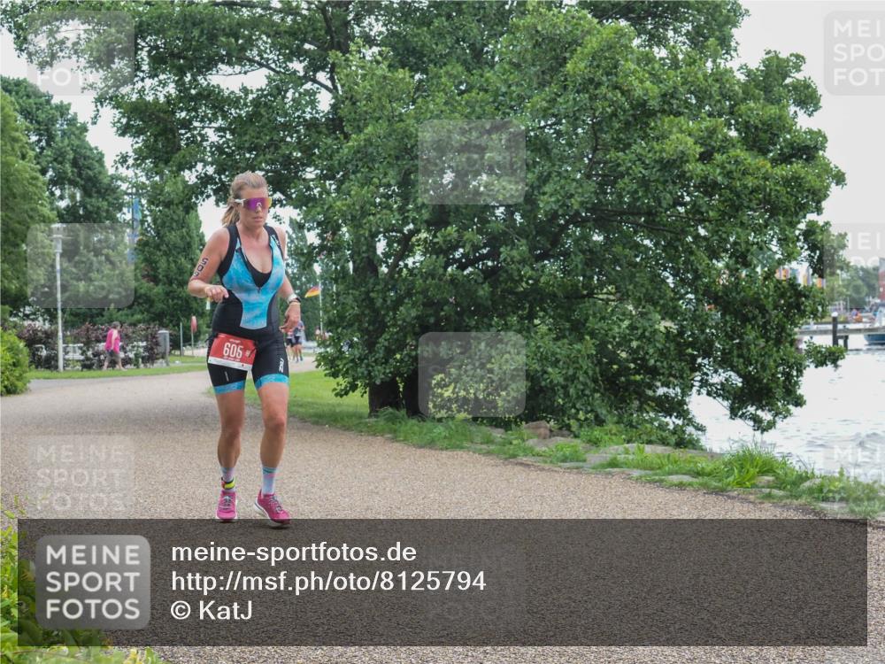 22.06.2025 - Viking Triathlon KatJ http://msf.ph/oto/8125794 22.06.2025 15:28:27 Laufen 447, 605 meine-sportfotos.de