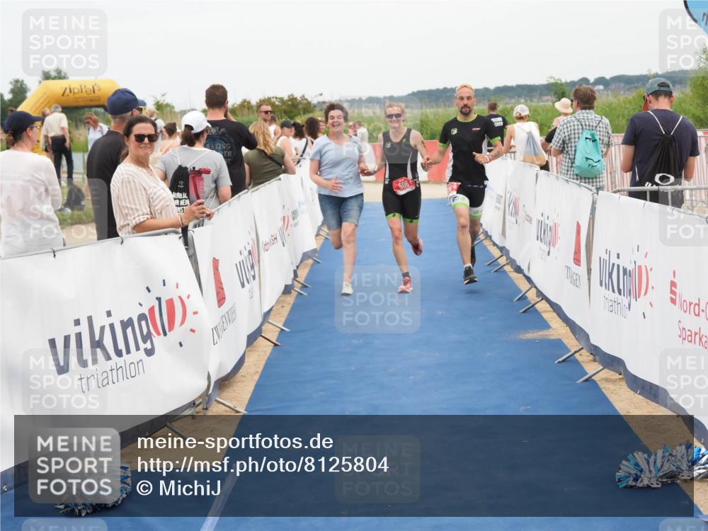 22.06.2025 - Viking Triathlon MichiJ http://msf.ph/oto/8125804 22.06.2025 15:21:34 Ziel 606 meine-sportfotos.de