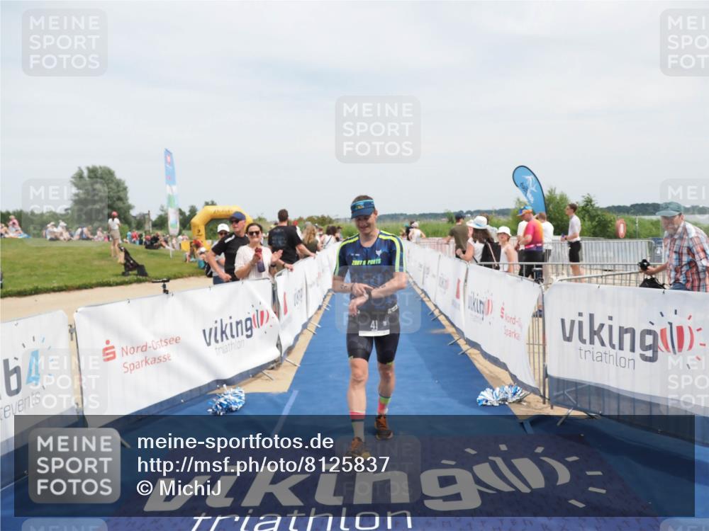 22.06.2025 - Viking Triathlon MichiJ http://msf.ph/oto/8125837 22.06.2025 15:16:52 Ziel 41, 390 meine-sportfotos.de