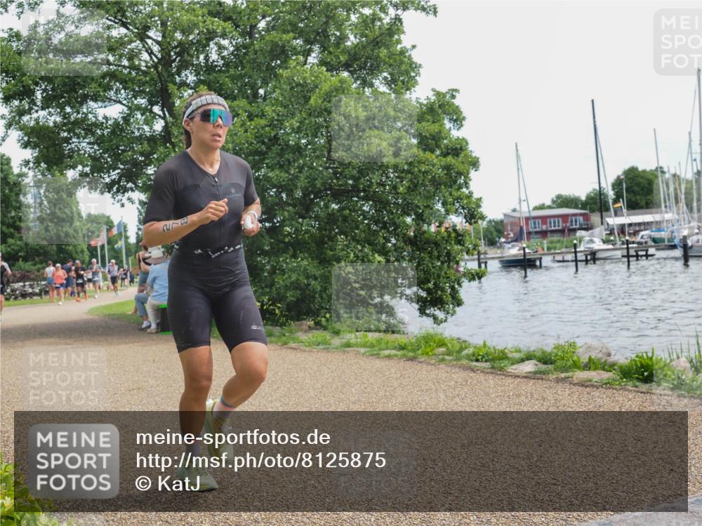 22.06.2025 - Viking Triathlon KatJ http://msf.ph/oto/8125875 22.06.2025 13:45:06 Laufen 278 meine-sportfotos.de