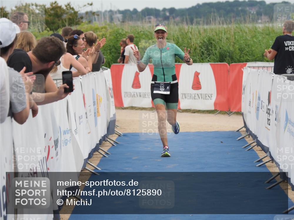 22.06.2025 - Viking Triathlon MichiJ http://msf.ph/oto/8125890 22.06.2025 15:22:19 Ziel 65 meine-sportfotos.de