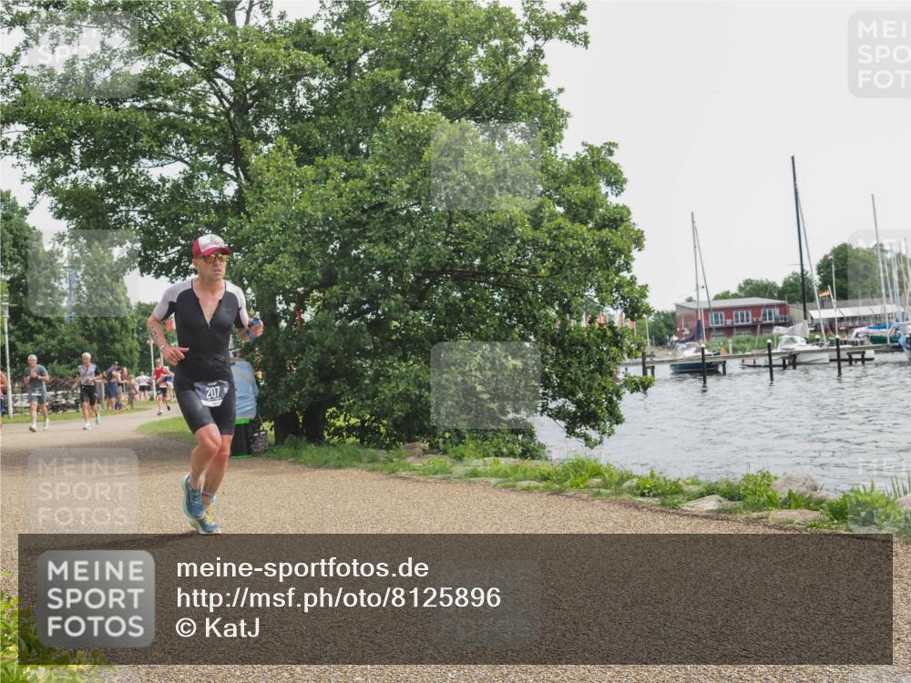 22.06.2025 - Viking Triathlon KatJ http://msf.ph/oto/8125896 22.06.2025 13:45:11 Laufen 207 meine-sportfotos.de