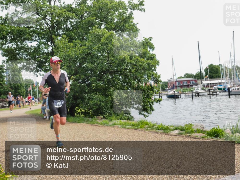 22.06.2025 - Viking Triathlon KatJ http://msf.ph/oto/8125905 22.06.2025 13:45:11 Laufen 207 meine-sportfotos.de